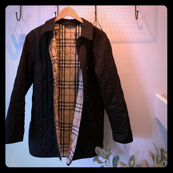 Burberry Jackets & Blazers - BURBERRY London Quilted Barn Coat